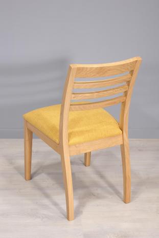 Chaise Florian réalisée en chêne massif Ligne contemporaine Assise Tissu d'ameublement FSM