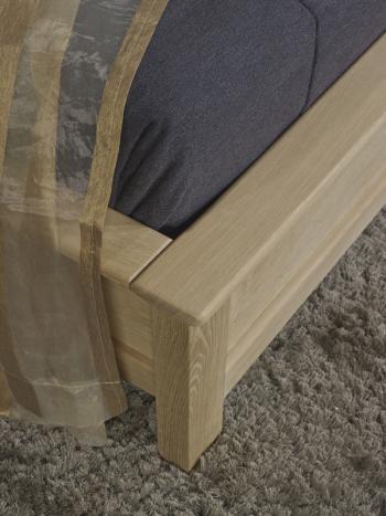 Lit Collection Nature 180*200 réalisé en Chêne massif Finition chêne naturel brossé