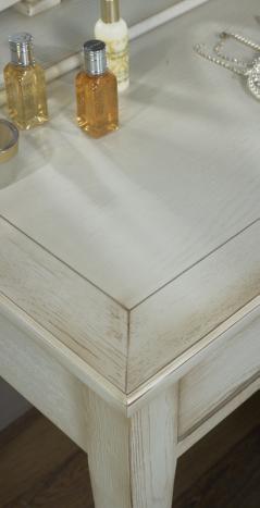 Table de toilette ou Coiffeuse Coralie réalisée en chêne de style Louis Philippe