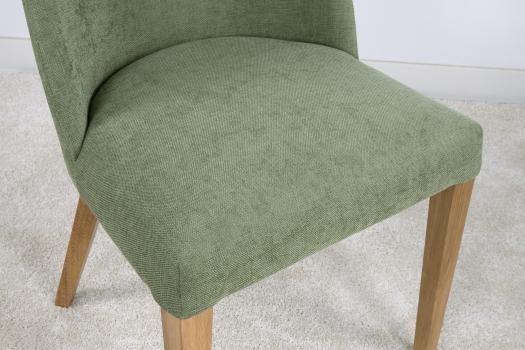 Chaise Edouard, assise et dos capitonnés, pieds en Chêne Massif de ligne Contemporaine 