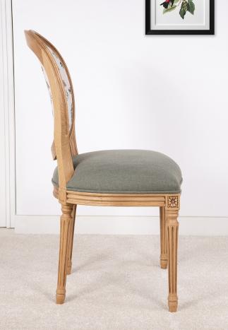 Chaise Simon réalisée en Chêne Massif de style Louis XVI Tissu Cimpotextil
