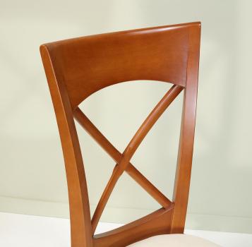 Chaise Armelle réalisée en Chêne Massif de style Louis Philippe