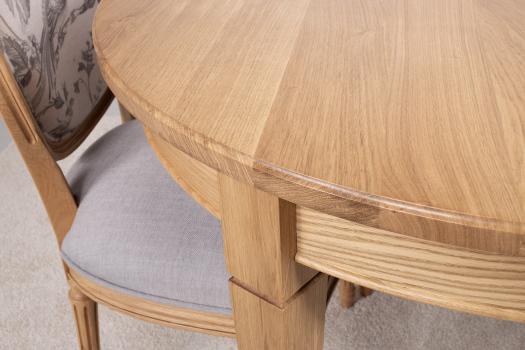 Table ovale 160*100 réalisée en chêne Massif de style Louis Philippe 2 allonges incorporées de 40 cm