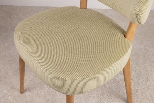 Chaise ou Fauteuil de table Agathe réalisé en Frêne Massif Tissu velours côtelé Scala