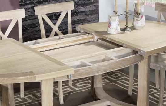 Table de ferme ovale Tom réalisée en Chêne Massif de style Campagnard 170*110 Finition Brossé Blanchi