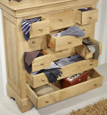 Commode 11 tiroirs Angelo réalisée en Chêne Massif de style Louis Philippe