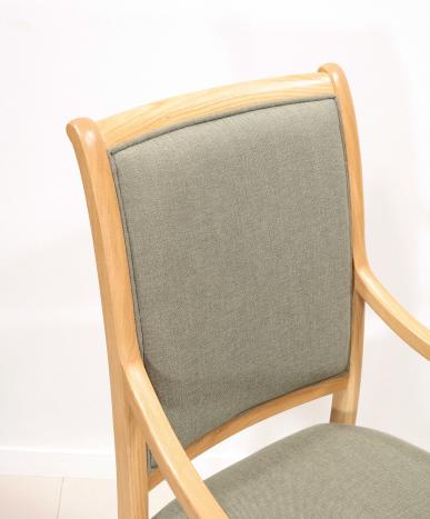 Fauteuil Crosse de style Louis Philippe en chêne massif Tissu d'ameublement Essencia