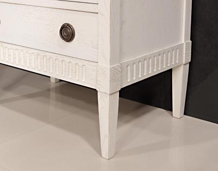 Commode 5 tiroirs Yvan réalisée en Chêne de style Directoire Chêne Ivoire n°2 patiné