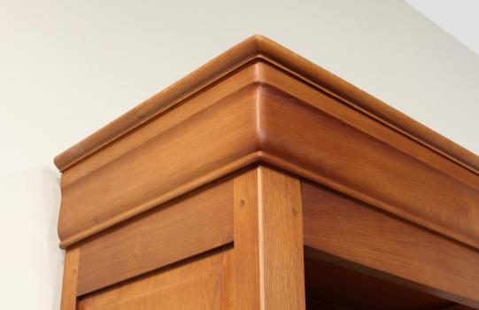 Bibliothèque Sarah réalisée en chêne massif de style Louis Philippe 4 étagères 