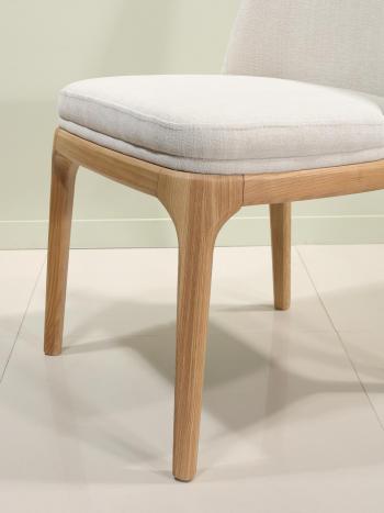 Chaise Milo de style Contemporain, 4 pieds en Frêne massif Tissu Valdouro