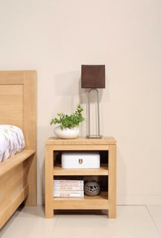 Table de nuit 2 tiroirs Collection Nature réalisée en Chêne Massif  de style Contemporain 