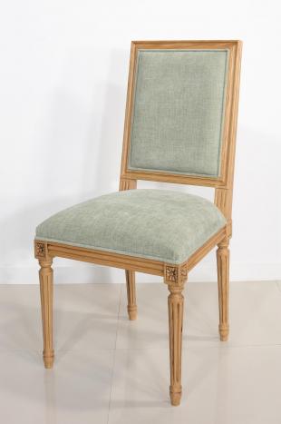 Lot de 6 Chaises Jacob réalisées en Chêne Massif de style Louis XVI Tissu d'ameublement Boston SEULEMENT 1 DISPONIBLE