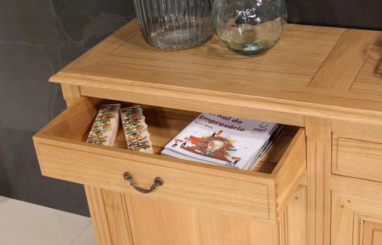 Buffet 2 portes 2 tiroirs Isaac, réalisé en Chêne massif de style Directoire