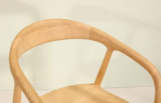 Chaise Achille réalisée en chêne Massif - Ligne Contemporaine