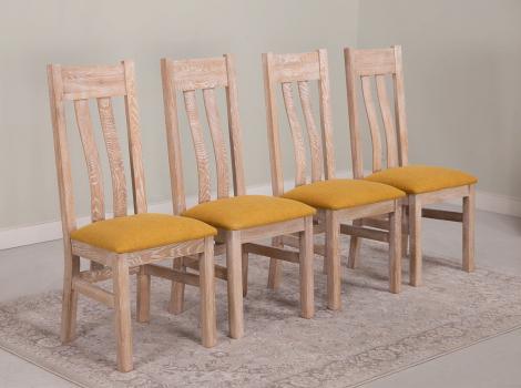 Lot de 4 Chaises Léonor réalisée en Chêne Massif  Finition Chêne Brossé Blanchi Assise tissu d'ameublement  SEULEMENT 1 Lot de 4 chaises (celles de la photographie)