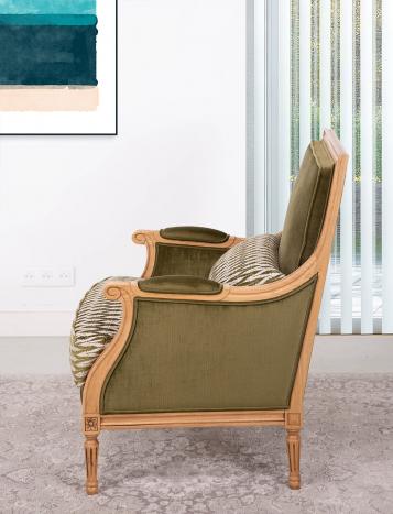Fauteuil de style Louis XVI réalisé en Chêne massif  Tissu d'ameublement Valdouro
