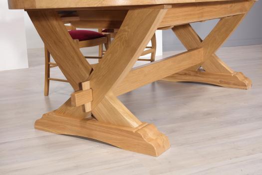 Table Monastère Olivier 220x110 réalisée en Chêne Massif 2 allonges portefeuille de 45 cm Finition Chêne Naturel