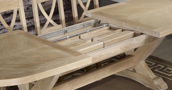 Table Monastère Olivier 220x110 réalisée en Chêne Massif 2 allonges portefeuille de 45 cm Finition Chêne Brossé Blanchi 