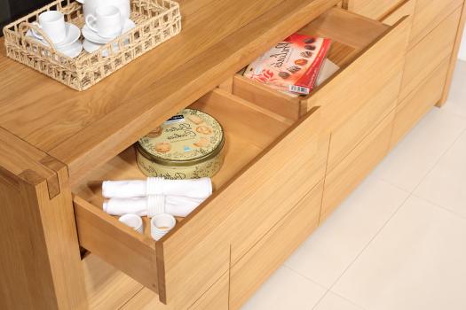 Buffet 4 portes Jean-Lin réalisé en Chêne de Ligne contemporaine Opportunité SEULEMENT 1 DISPONIBLE