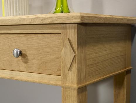 Console Mathieu réalisée en Chêne de style Directoire Finition Chêne Brossé Naturel