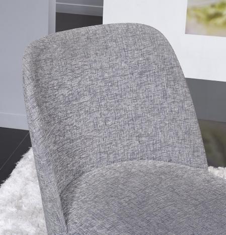 Chaise Edouard, assise et dos capitonnés, pieds en Frêne massif de ligne Contemporaine