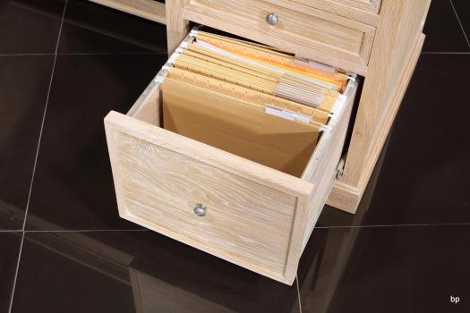 Bureau 5 tiroirs Victor réalisé en Chêne de style Louis Philippe Finition Chêne Brossé Blanchi