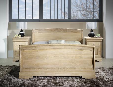 Lit Hugo 160x200 réalisé en Chêne Massif de style Louis Philippe Finition Chêne Brossé Blanchi