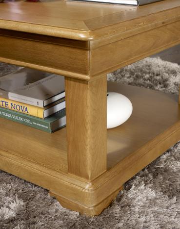 Table basse carrée Ines 65x65 réalisée en Chêne de style Louis Philippe