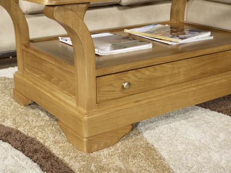 Table Basse Raphael réalisée en Chêne Massif de style Louis Philippe 