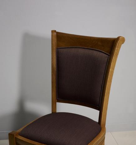 Chaise Benjamin en chêne massif de style Louis Philippe 