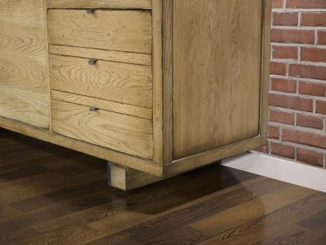 Buffet 4 portes réalisé en Chêne Massif de style Contemporain Vintage FIN DE SERIE 1 DISPONIBLE