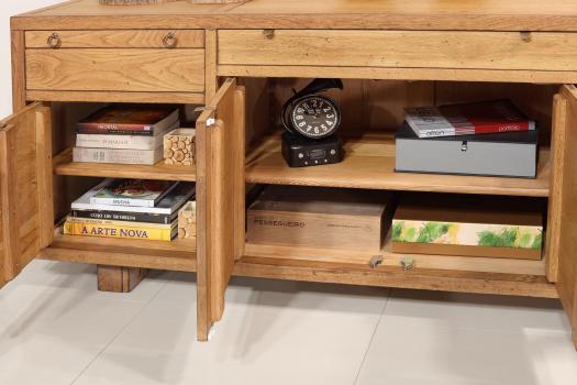 Buffet 4 portes réalisé en Chêne Massif Esprit Industriel Finition Chêne naturel Vieilli 