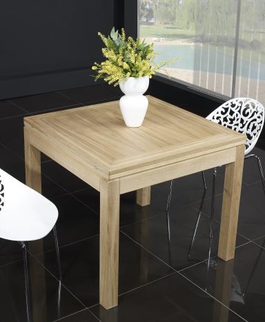 Table de repas 90x90 réalisée en Chêne massif de style Contemporain, plateau ouvert 180x90 Finition Brossé Blanchi