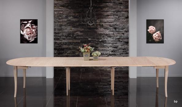 Table ronde à volets, Diamètre 120 réalisée en chêne massif de style Louis Philippe 7 allonges de 40 cm 