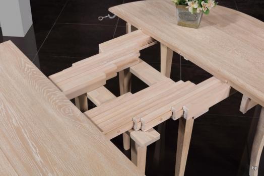 Table ronde à volets, Diamètre 120 réalisée en chêne massif de style Louis Philippe 7 allonges de 40 cm 