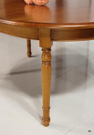 Table ovale 170x110, réalisée en Chêne massif de style Louis Philippe avec 3 allonges de 40 cm 