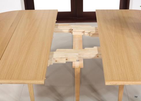 Table ovale à volets Jérome, réalisée en Chêne Massif  de style Louis Philippe 135x110 avec 7 allonges 