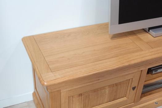 Meubles TV 16/9eme Alexandre réalisé en Chêne Massif de style Louis Philippe  Longueur190 cm