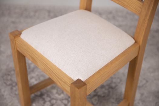 Chaise Olivier réalisée en Chêne massif de style Campagnard Assise Tissu d'ameublement APOLLO ELEPHANT 