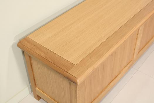 Banc coffre Ludovic réalisé en Chêne Massif de style Campagne Finition Chêne Naturel