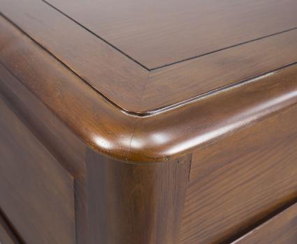 Table Basse Bar Hugo réalisée en Chêne de style Louis Philippe  Finition chêne Moyen plus soutenu (identique à la photo)