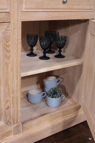 Buffet 3 portes 3 tiroirs Valentin, réalisé en Chêne massif de style Directoire 