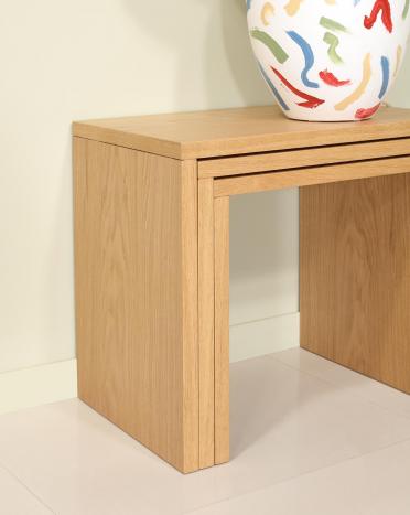 Tables gigognes réalisées en Chêne de ligne Contemporaine Finition Chêne naturel