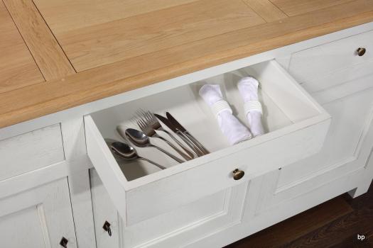 Buffet 3 portes Yann réalisé en Chêne Massif de style Campagnard 
