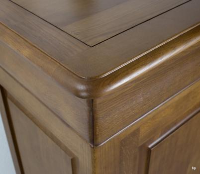 Buffet 2 portes Ethan réalisé en chêne massif de style Louis Philippe 