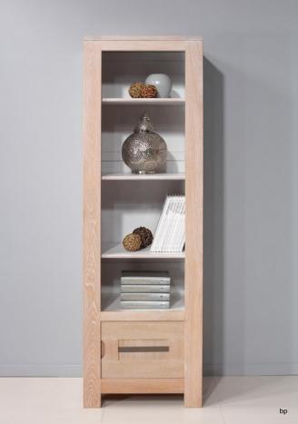 Bibliothèque contemporaine Adriana réalisée en chêne 3 étagères et 1 porte dans le bas