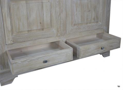Armoire 2 portes 2 tiroirs Hugo réalisée en Chêne Massif de style Louis Philippe Finition Chêne Brossé