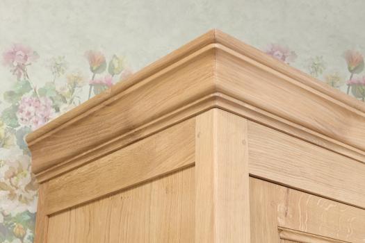 Armoire ou Bonnetière 1 porte Timothé réalisée en Chêne Massif de style Campagnard Finition chêne Brossé 