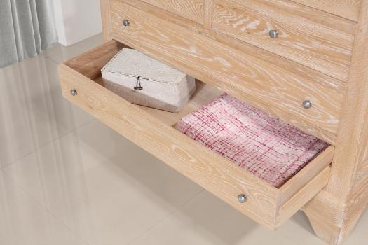Commode 7 tiroirs Mathilde réalisée en Chêne Massif de style Louis Philippe