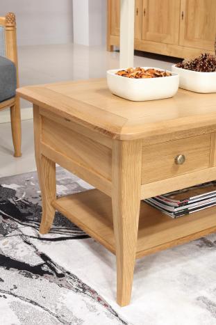 Table Basse rectangulaire Alexandre réalisée en Chêne de style Louis Philippe Longueur 85 cm